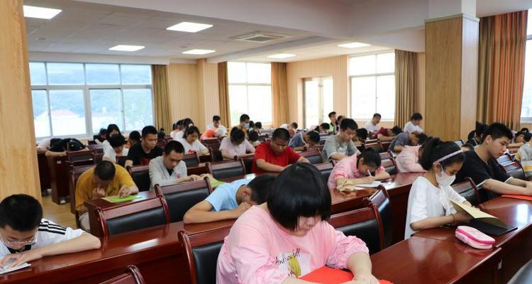用生命诠释激情（青春梦想，用生命去追寻）