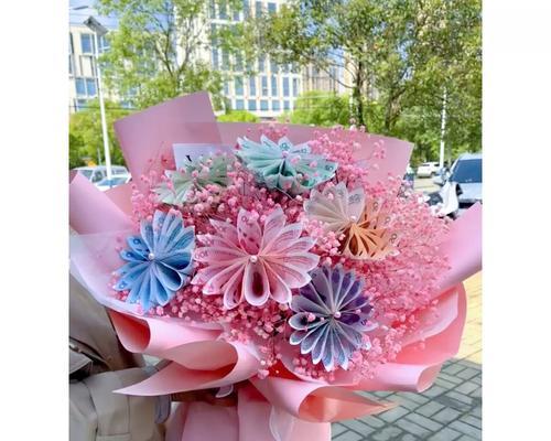 父亲节创意花束（《父亲节的惊喜：一束花的故事》）