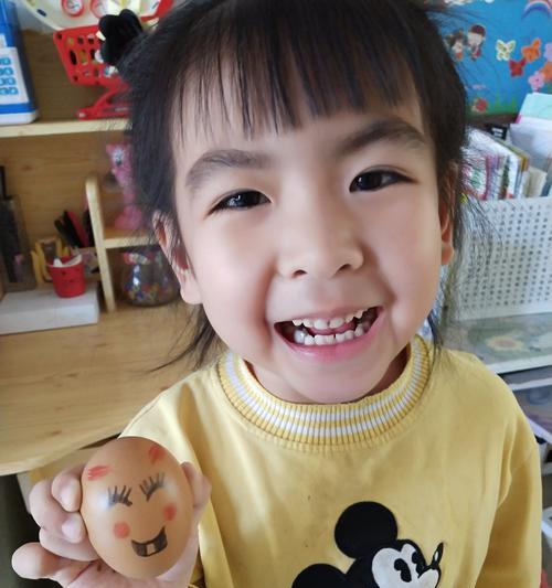 立夏绘蛋小作文怎么写？（《青春绘彩蛋，立夏共欢歌》）