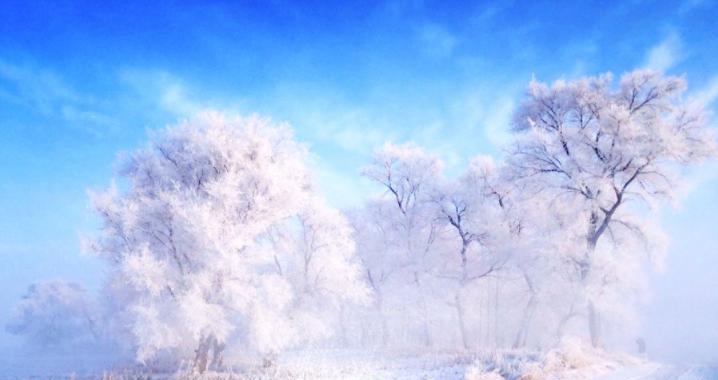雪山的优美唯美（穿越雪山）
